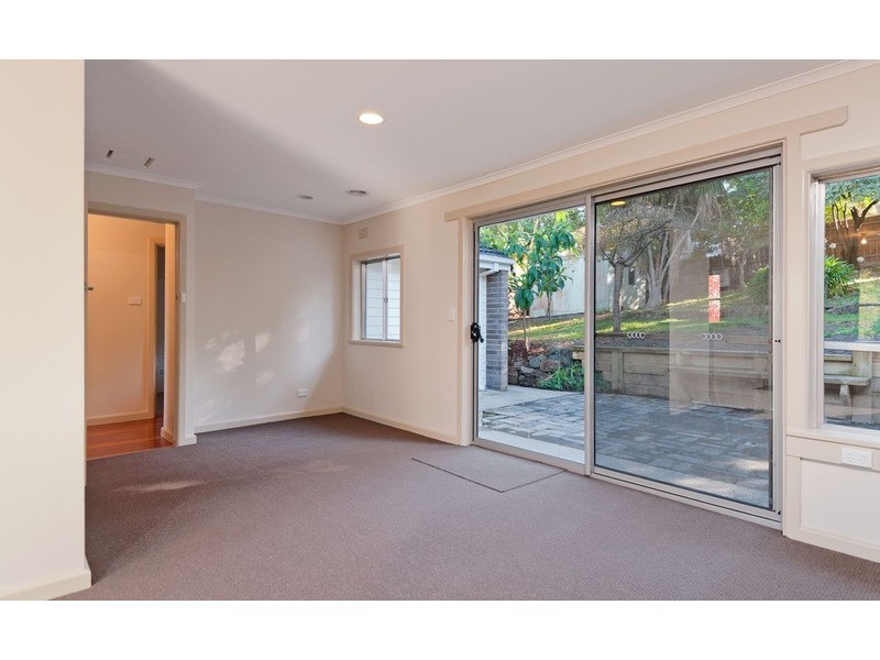 47 Winyard Drive, Mooroolbark VIC 3138