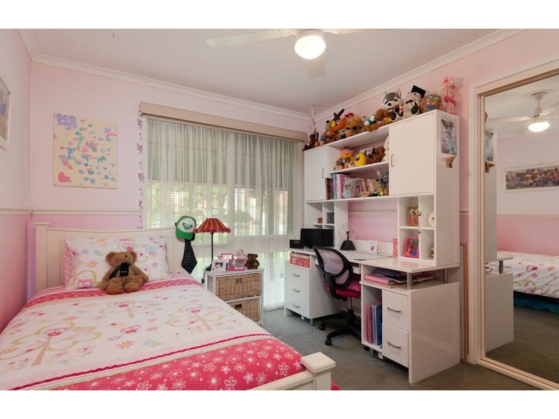 96 Landscape Drive, Mooroolbark VIC 3138