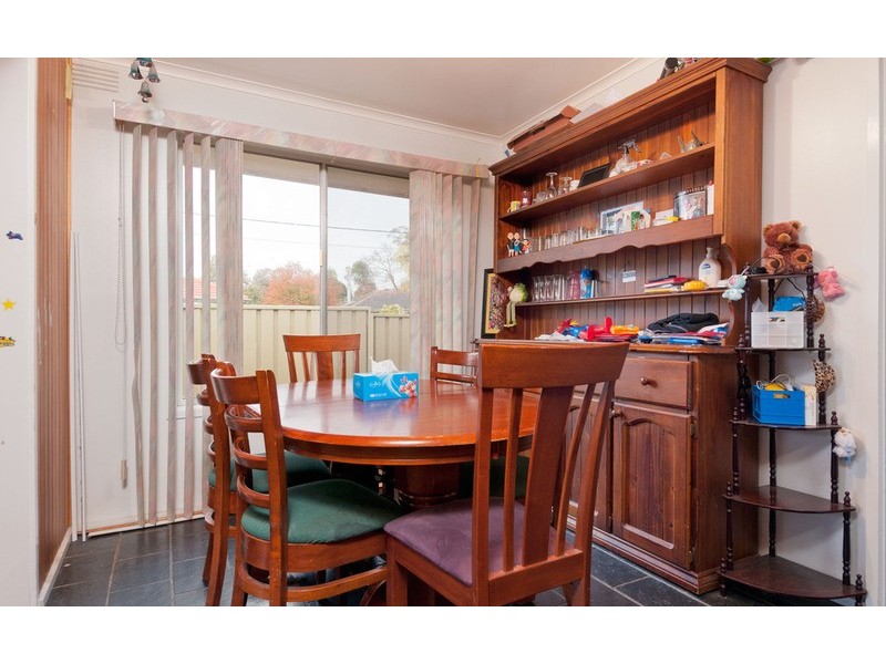 16 Lancaster Road, Mooroolbark VIC 3138