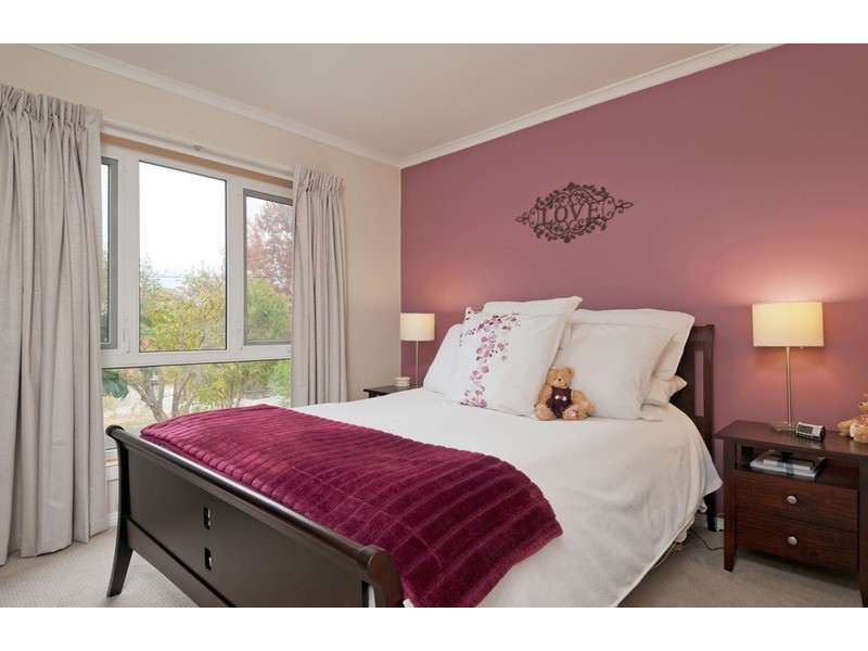 23 Swinburne Avenue, Mooroolbark VIC 3138