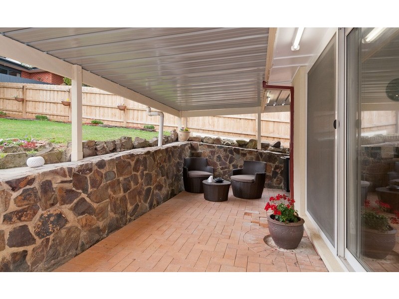 23 Swinburne Avenue, Mooroolbark VIC 3138