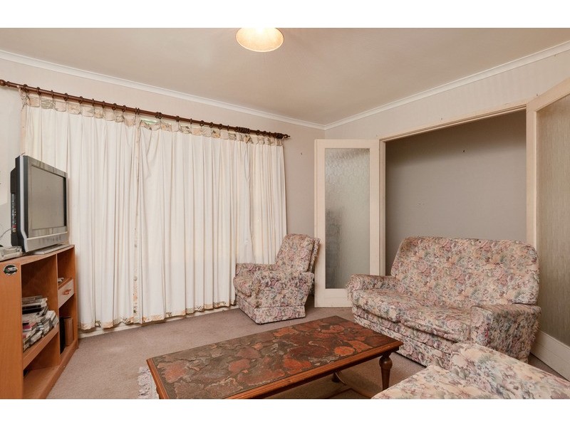 93 Taylor  Road, Mooroolbark VIC 3138