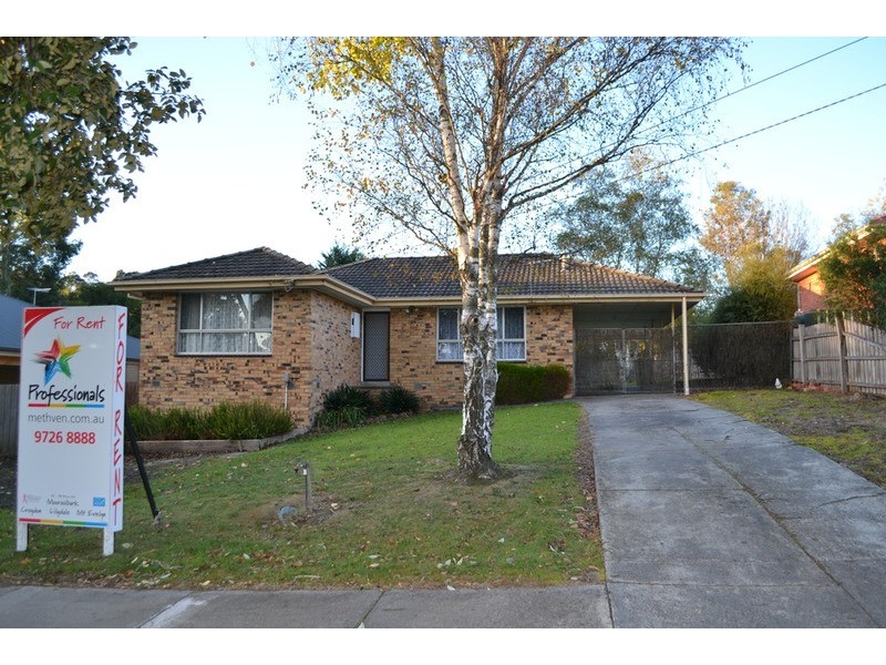 10 Ellen Road, Mooroolbark VIC 3138