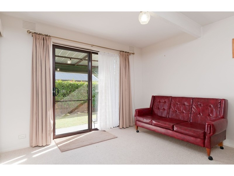 13 Pandora Crescent, Croydon South VIC 3136