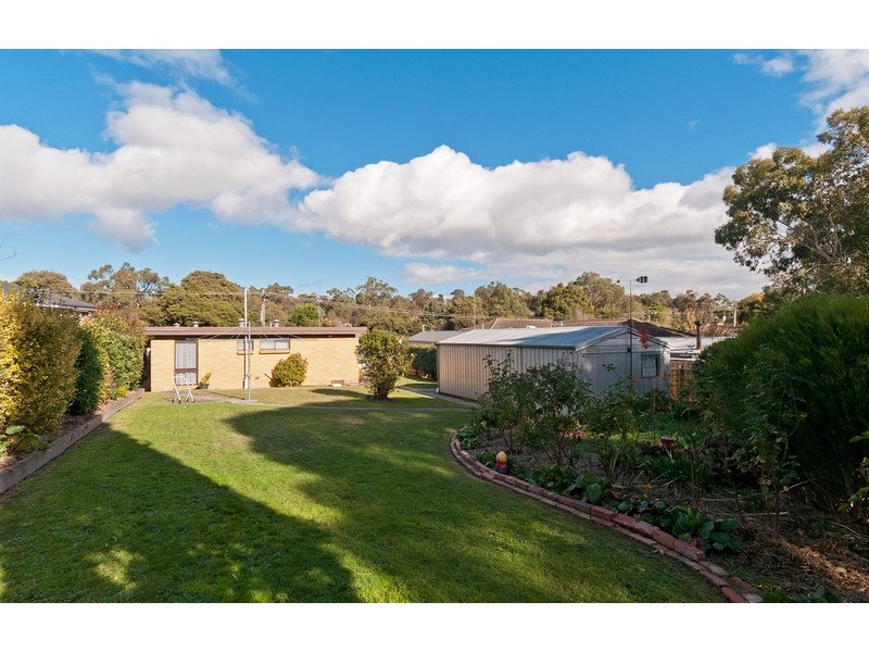 13 Pandora Crescent, Croydon South VIC 3136
