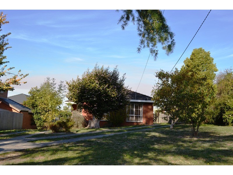 57 Albert Hill  Road, Lilydale VIC 3140