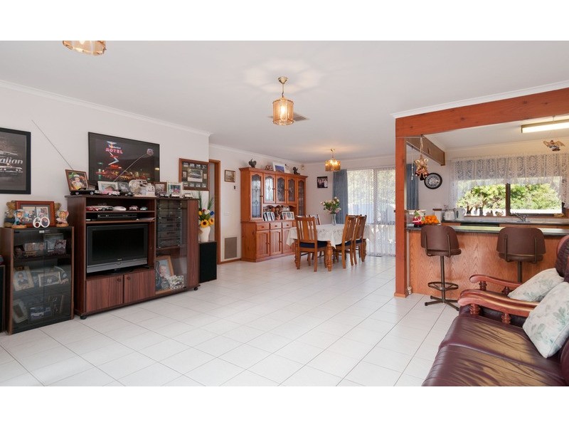 4 Terra Rossa Court, Mooroolbark VIC 3138
