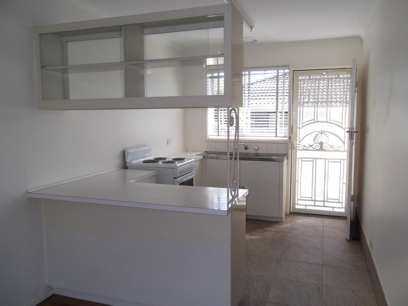 2/3 Violen Street, Bayswater VIC 3153