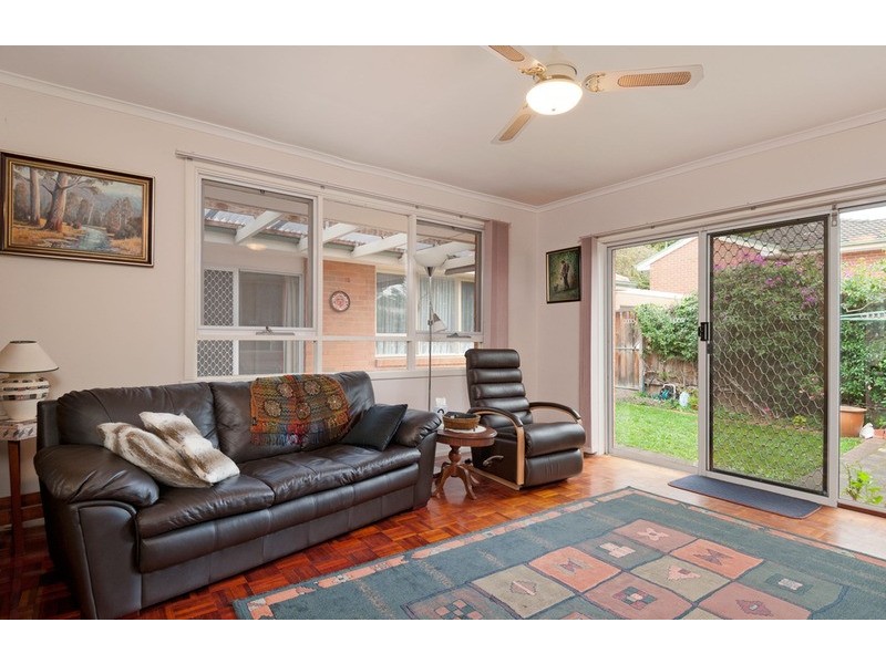 2/54 Lusher  Road, Croydon VIC 3136