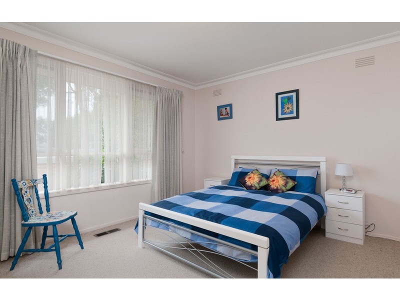 2/54 Lusher  Road, Croydon VIC 3136