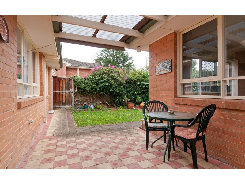 2/54 Lusher  Road, Croydon VIC 3136