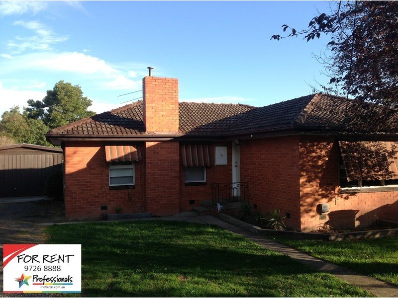 3 Andrew Street, Mooroolbark VIC 3138