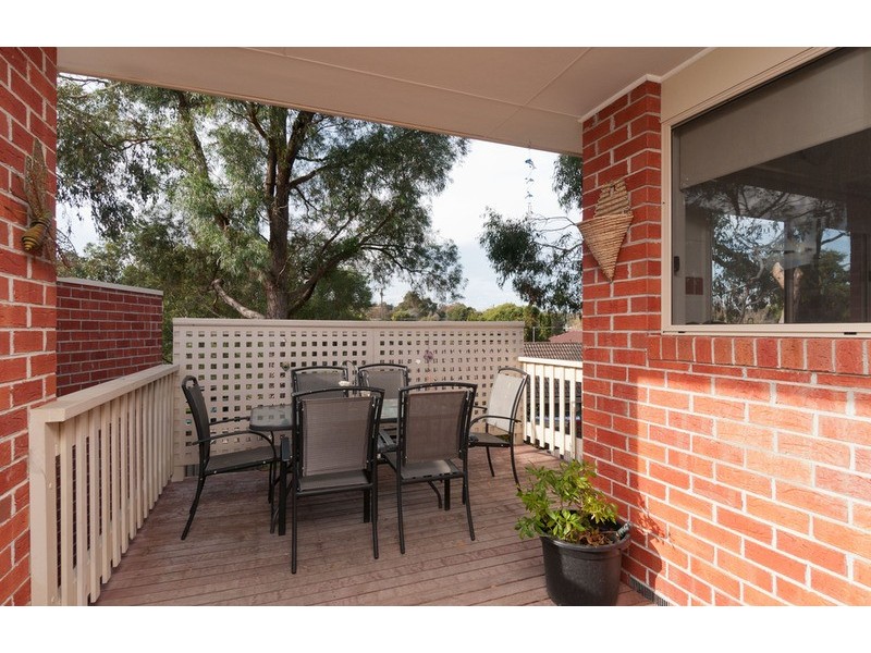 2/40 Felix Grove, Mooroolbark VIC 3138