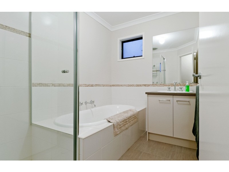 7 Tilanbi  Close, Seville VIC 3139