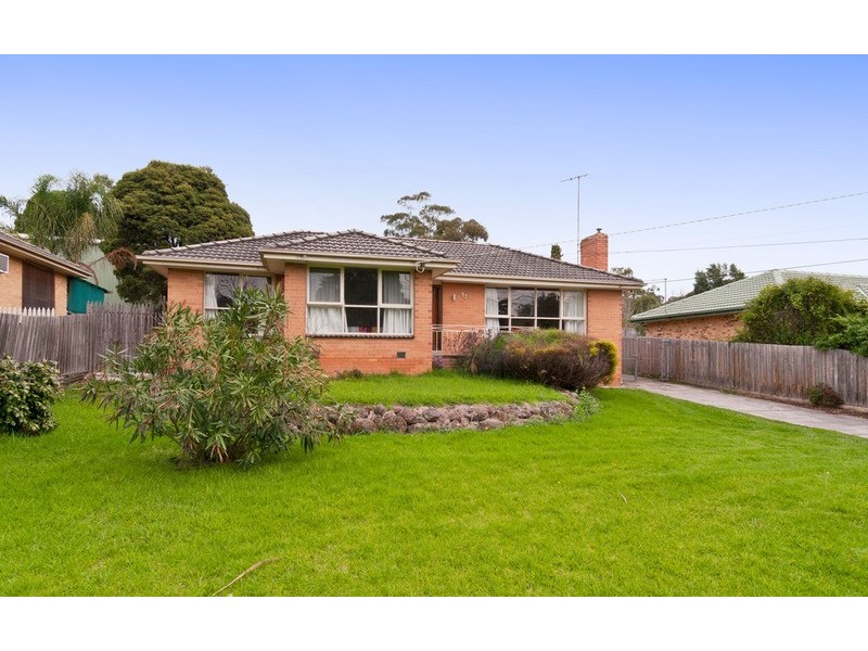 92 Cardigan Road, Mooroolbark VIC 3138