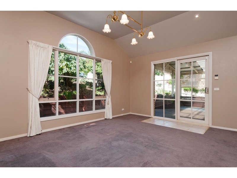 110 Partridge Way, Mooroolbark VIC 3138