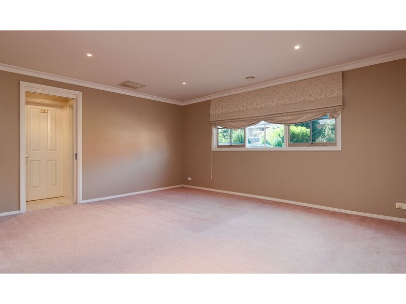 110 Partridge Way, Mooroolbark VIC 3138