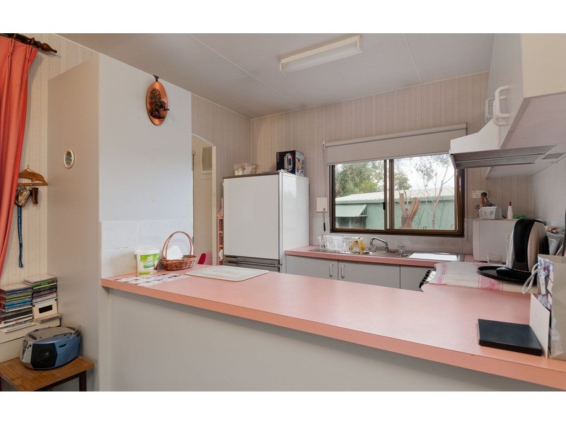 16 Blaxland Court, Mooroolbark VIC 3138