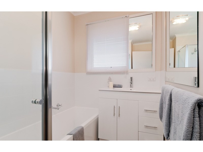 1/17 Morelle Court, Mooroolbark VIC 3138
