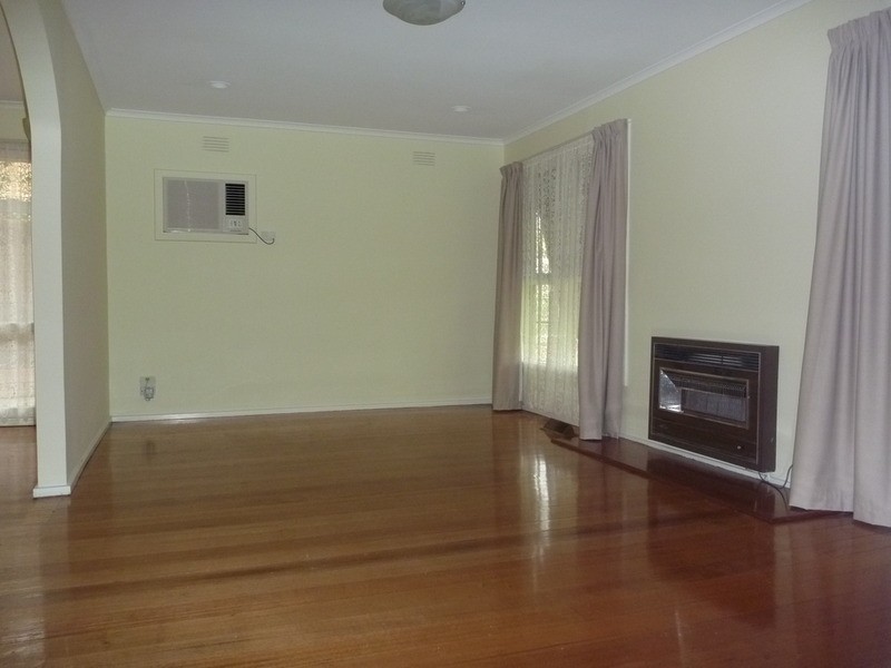 5 Bridges Avenue, Mooroolbark VIC 3138