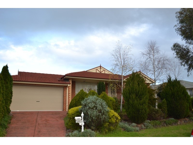 12 Clearwater Drive, Lilydale VIC 3140