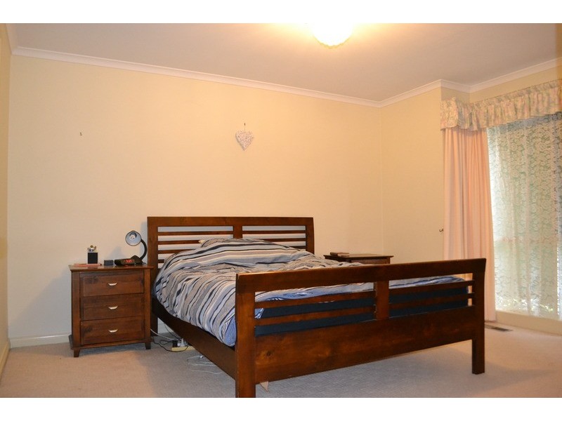 12 Clearwater Drive, Lilydale VIC 3140