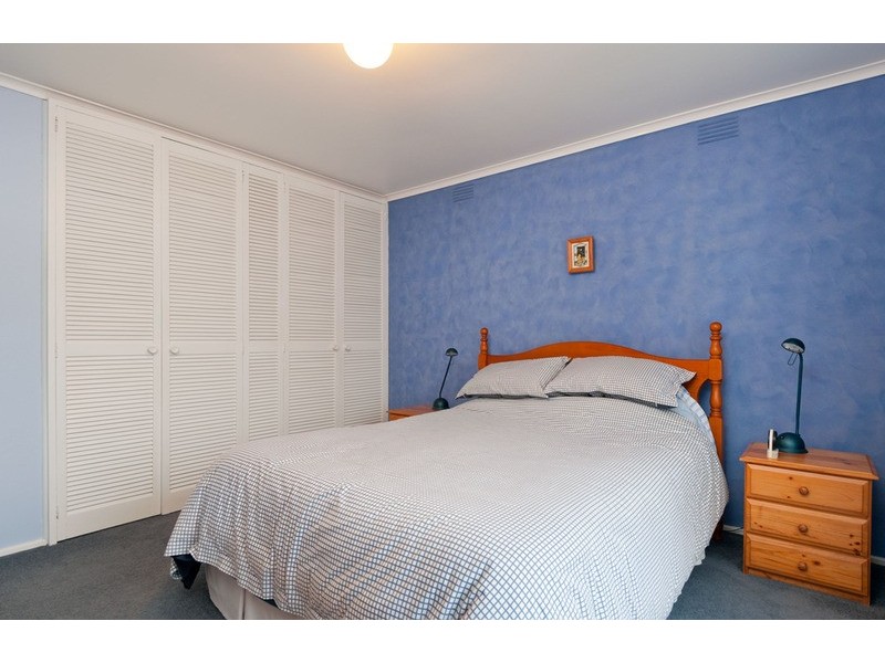 6 Carawa Street, Mooroolbark VIC 3138