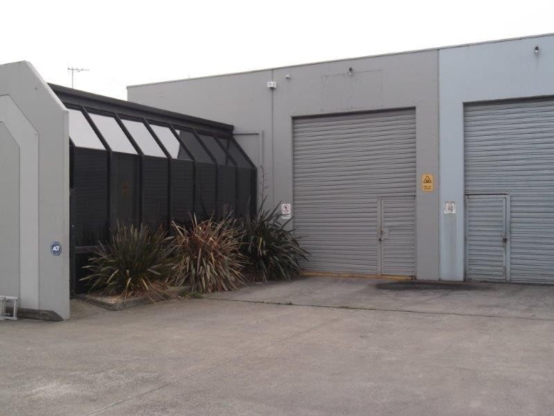 2/5 Macro Place, Rowville VIC 3178