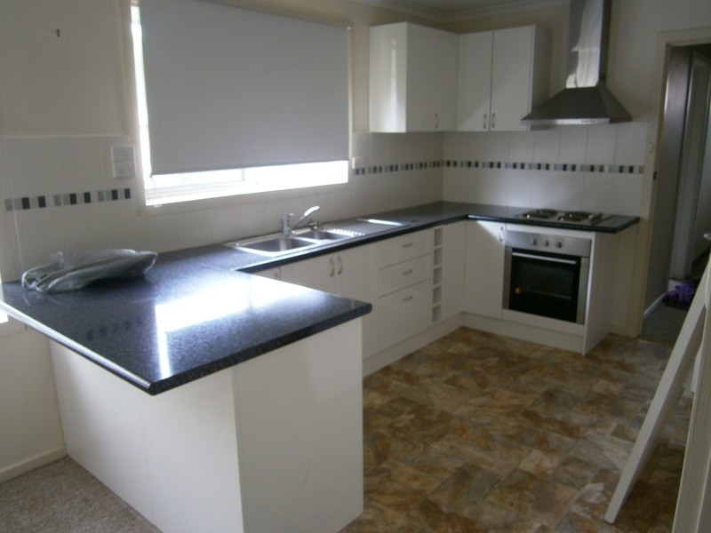 18 Mirang Avenue, Croydon VIC 3136