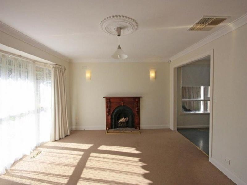 66 Balmoral  Street, Kilsyth VIC 3137