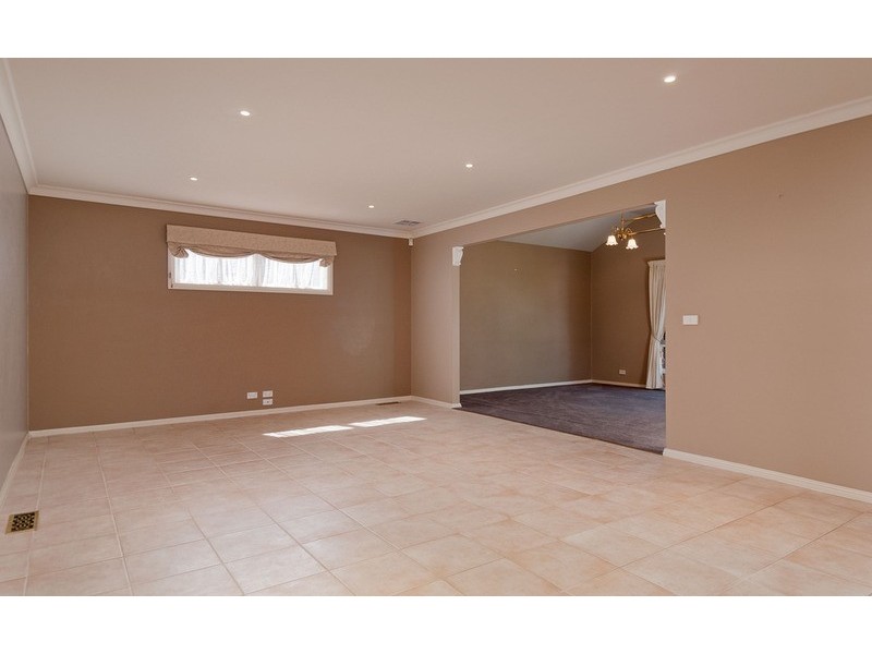 110 Partridge Way, Mooroolbark VIC 3138