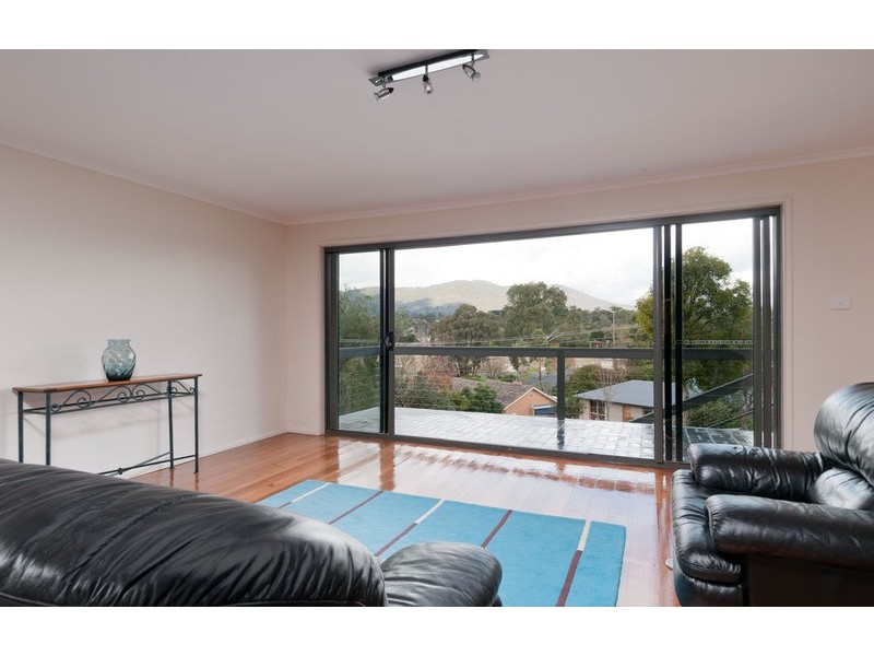 1/21 Masefield Avenue, Mooroolbark VIC 3138
