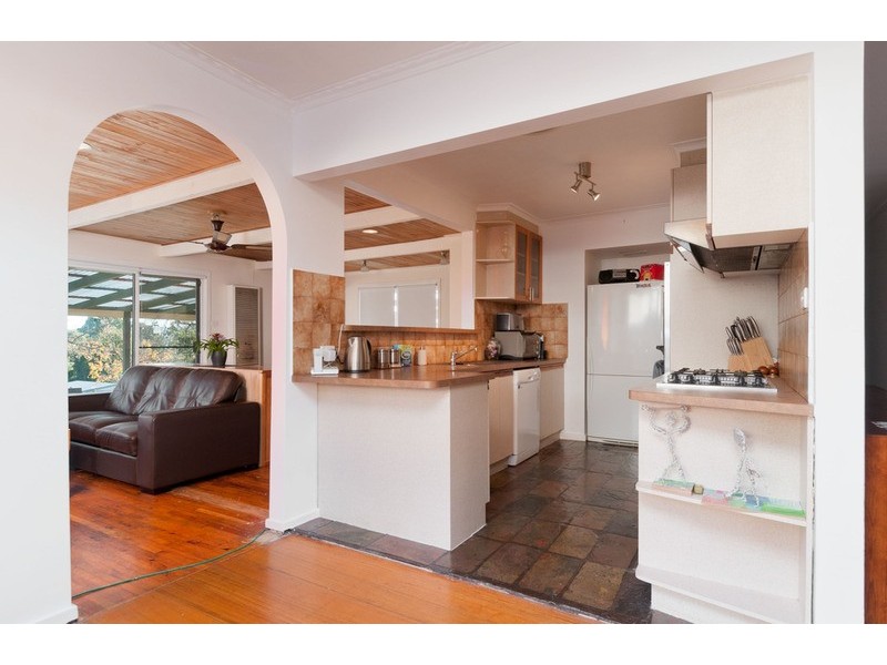 53 Lomond Avenue, Kilsyth VIC 3137