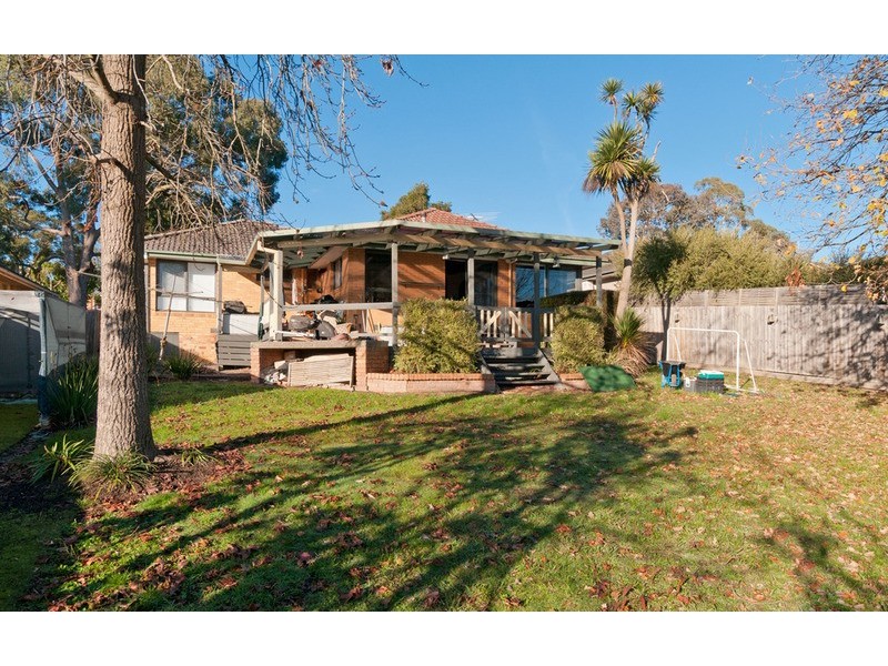 53 Lomond Avenue, Kilsyth VIC 3137