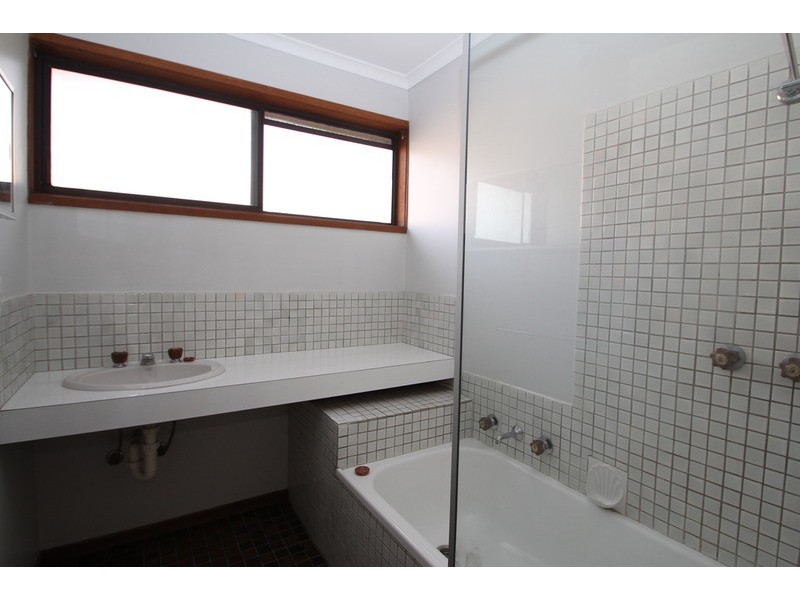 21/310 Dorset Road, Croydon VIC 3136