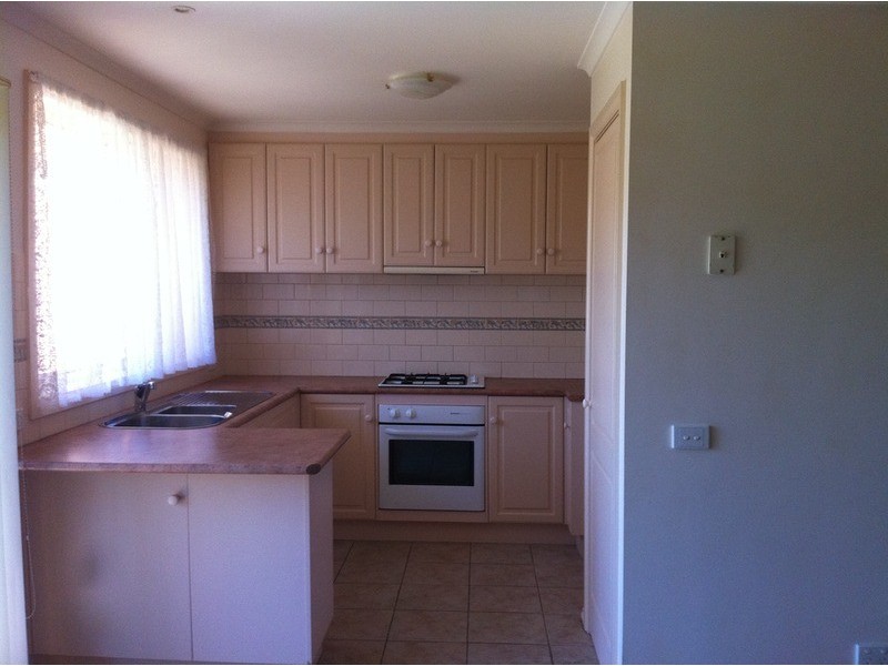 2/94 Mt Dandenong Road, Ringwood East VIC 3135