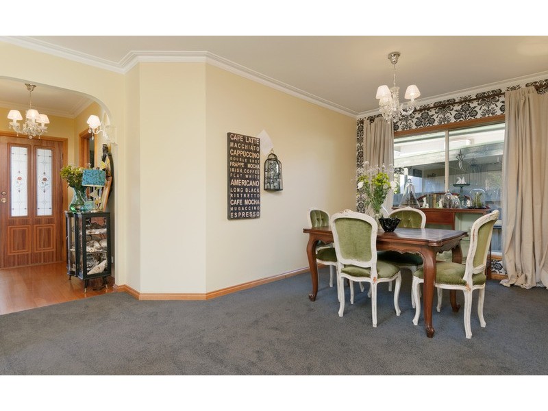 50 Anthony Drive, Chirnside Park VIC 3116