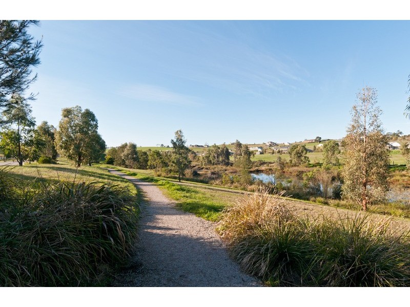 50 Anthony Drive, Chirnside Park VIC 3116