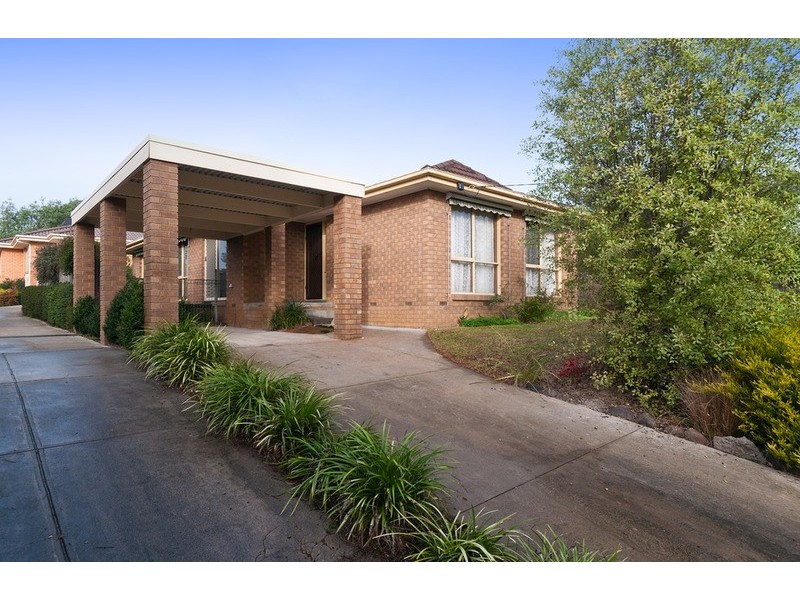 64 Edward Road, Chirnside Park VIC 3116