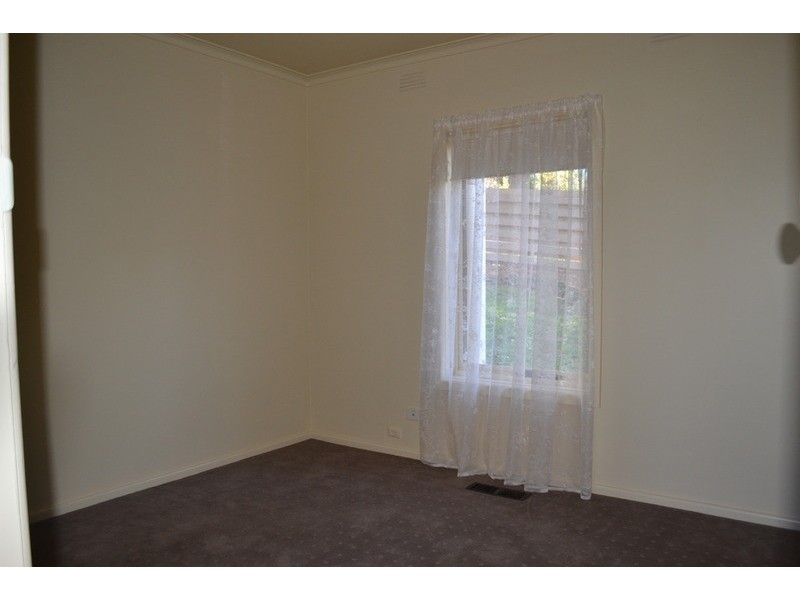 1/19 Newman  Road, Croydon VIC 3136