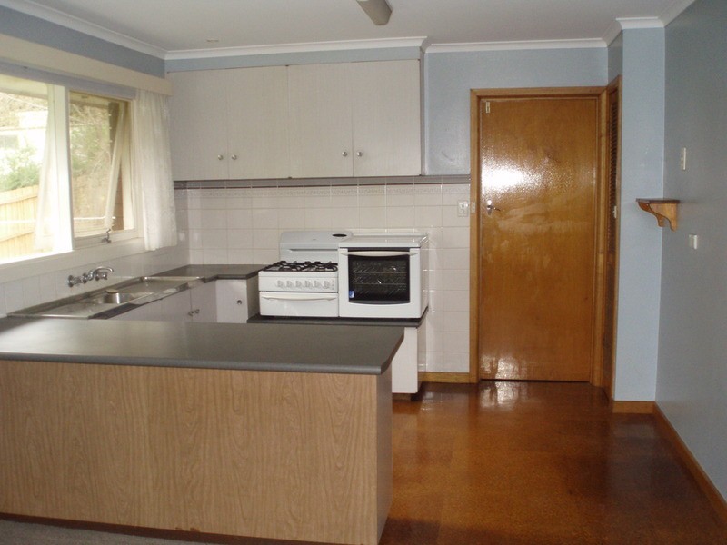 45 Holloway Road, Croydon VIC 3136