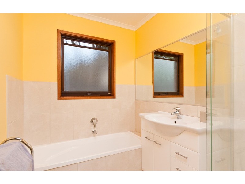 11 Graneby Rise, Mount Evelyn VIC 3796