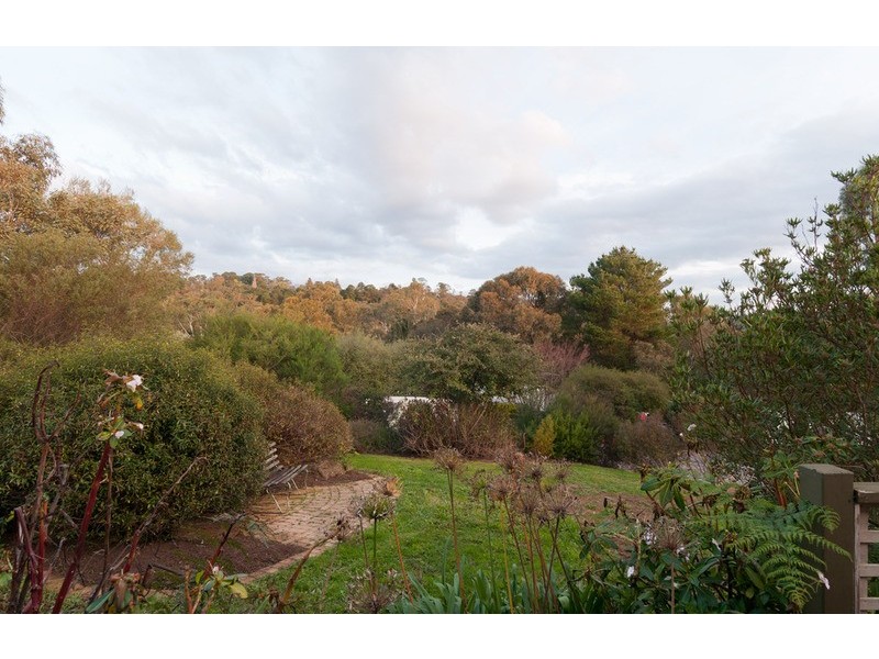 11 Graneby Rise, Mount Evelyn VIC 3796