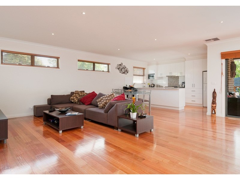 56a Longfellow Avenue, Mooroolbark VIC 3138