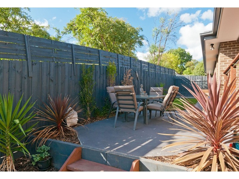 56a Longfellow Avenue, Mooroolbark VIC 3138