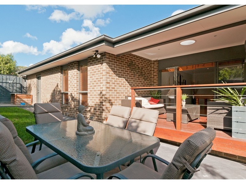 56a Longfellow Avenue, Mooroolbark VIC 3138