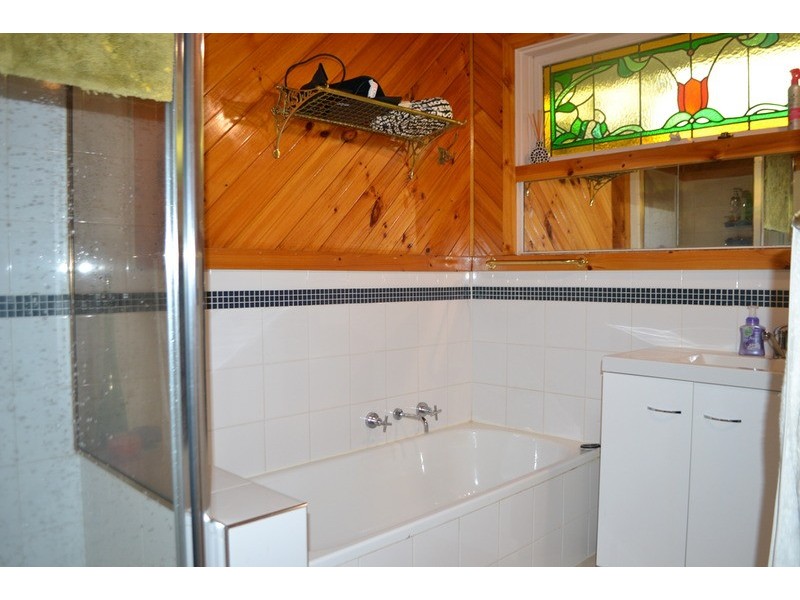 84 Swansea Road, Montrose VIC 3765