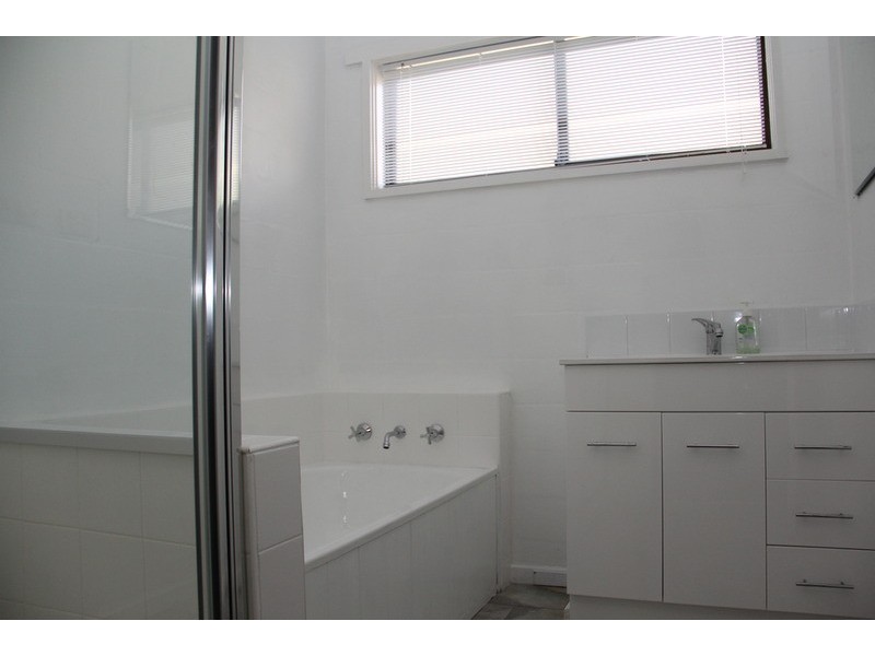 10 Acorn Grove, Mooroolbark VIC 3138