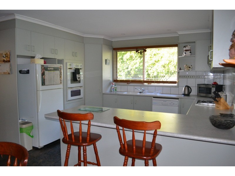 4 Arkarra Court, Mooroolbark VIC 3138