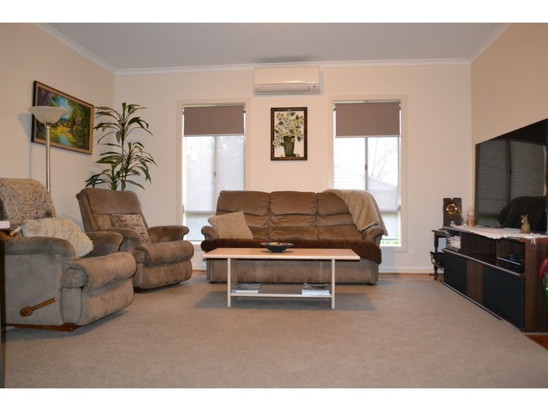 1/22 Charles Street, Mooroolbark VIC 3138